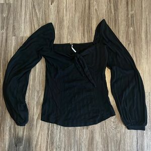 FREE PEOPLE BLACK TOP